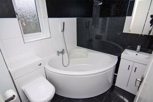 Photo 17- click for photo gallery